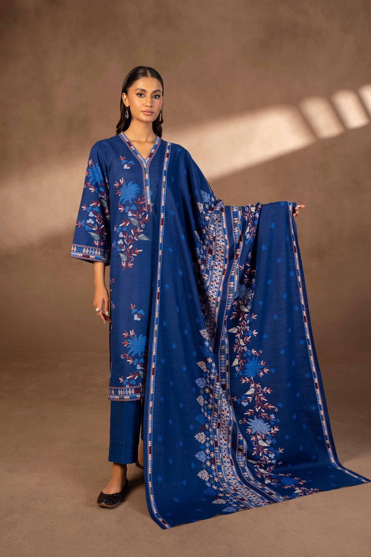 Nishat 3-Piece Unstitched Printed Khaddar Suit