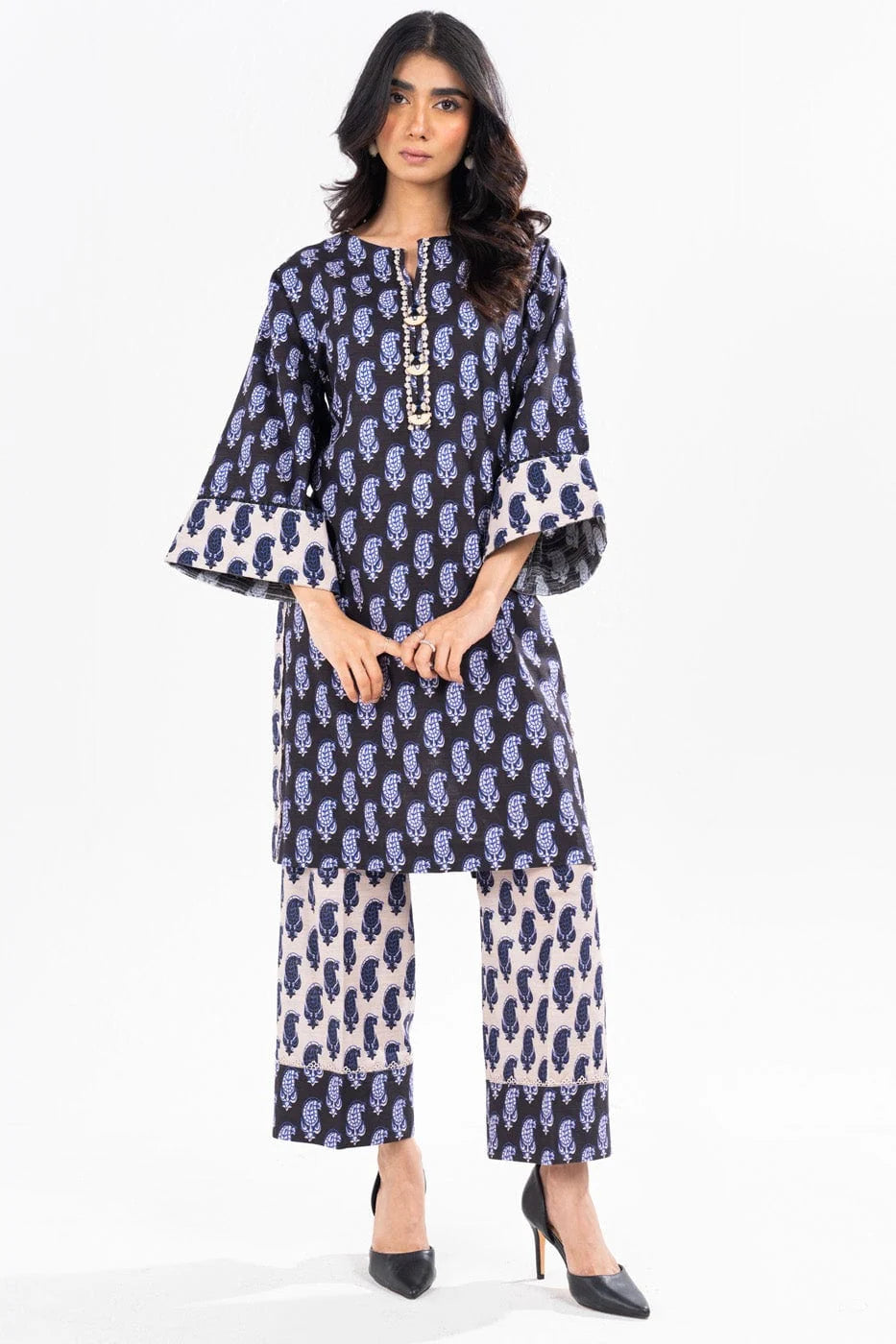 Alkaram 2-Piece Unstitched Khaddar Suit