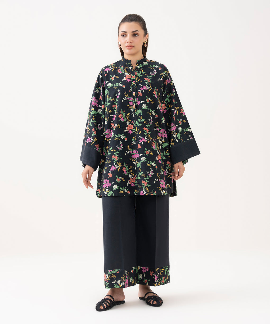 Sapphire 2-Piece Khaddar Printed Unstitched Suit